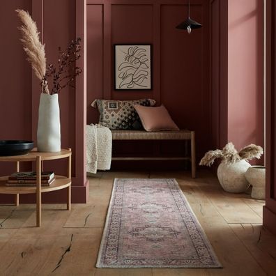 Svetločervený umývateľný behúň s prímesou recyklovaných vlákien 60x230 cm Windsor – Flair Rugs