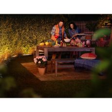 LED inteligentná vonkajšia reťaz 37,5 W Lightstrip outdoor – Philips Hue
