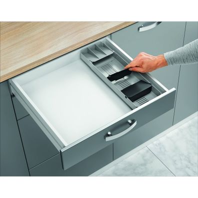 Sivý plastový príborník do zásuvky 15 x 49 cm – Metaltex