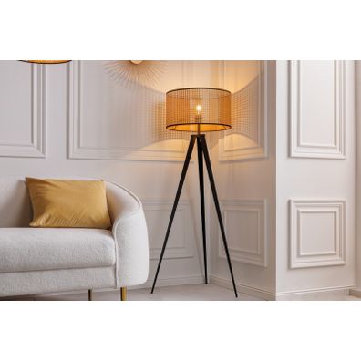 Estila Moderná stojaca lampa Citadel s okrúhlym tienidlom s viedenským výpletom svetlohnedej farby a čiernymi nohami 140cm
