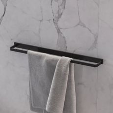 OMNIRES DA70216BL- Nástenný vešiak na uteráky DARLING 61 cm polomatná čierna