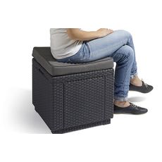 Deokork Záhradný ratanový taburet CUBE (antracit) ZADARMO PODUŠKA
