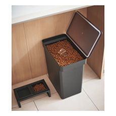 Súprava misky a boxu na granule pre domáceho maznáčika Tower – YAMAZAKI