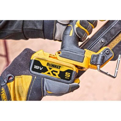 AKU klincovačka DeWALT DCN950N, bez aku a nabíjačky