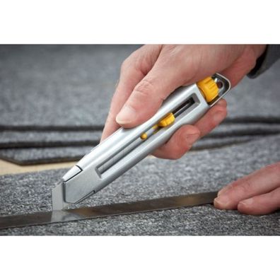 Stanley kovový nôž Interlock pre odlamovacie čepele 18mm 0-10-018
