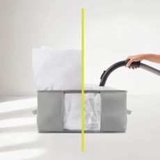 Vákuový plastový úložný box na oblečenie 40x40x25 cm – Homéa