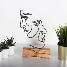 Hanah Home Kovová dekorácia Faces 38 cm čierna