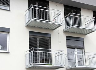 Ceny exteriérových žalúzií závisia najmä od ovládania