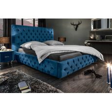 Estila Chesterfield manželská posteľ Kreon v modrom zamatovom poťahu na matrac 180x200cm