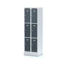 Šatníková skrinka na sokli s úložnými boxami, 6 boxov, 1920 x 600 x 500 mm, otočný zámok, tmavosivé dvere