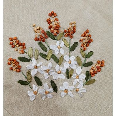 Vyšívaný obrus kocka margarétky 85x85 cm TiaHome