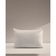 Vankúš 50x80 cm Fluff – Kave Home