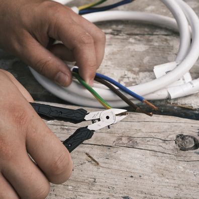 Japonské elektrikárske štiepacie kliešte ENGINEER NP-05
