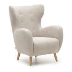 Béžové kreslo ušiak Patio – Kave Home