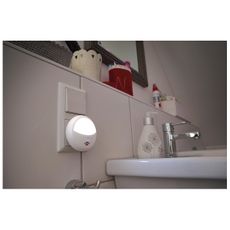 Brennenstuhl - LED Orientačné svietidlo so senzorom do zásuvky LED/0,85W/230V