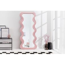 Estila Art deco moderné vysoké zrkadlo Swan s vlnitým rámom v pastelovej ružovej farbe 160cm
