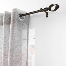 Kovová roztiahnuteľná garniža 120 - 210 cm Ovalon – douceur d'intérieur