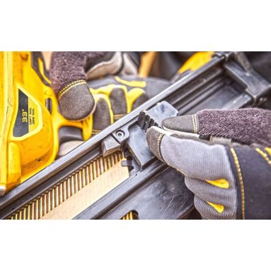 AKU klincovačka DeWALT DCN930N 18V, bez aku a nabíjačky