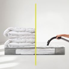Vákuový plastový úložný box pod posteľ 105x45x15 cm – Homéa