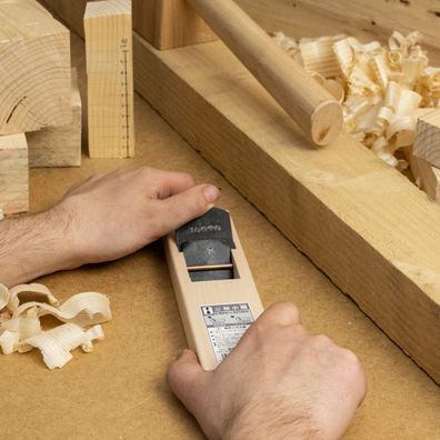 Japonský hoblík na drevo SENKICHI Mini - 40 x 210 mm