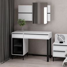 Elegantný toaletný stolík Sophia