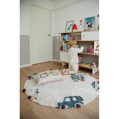 Krémový prateľný ručne tkaný bavlnený detský koberec ø140 cm Wheels – Lorena Canals