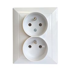 Dvojitá zásuvka czeskie POLA white 33034