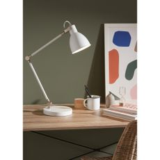 Biela stolová lampa Markslöjd House Table White