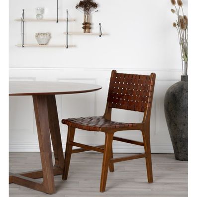 Okrúhly jedálenský stôl House Nordic Hellerup, ø 135 cm