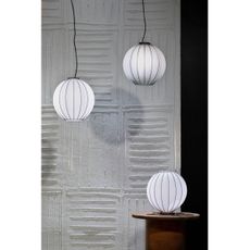 SIRU - Luster na lanku SFERA 1xE27/60W/230V pr. 32 cm čierna/biela benátske sklo