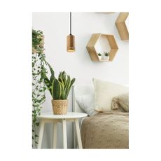 Čierne závesné svietidlo s dreveným tienidlom ø 7 cm Tubo – Candellux Lighting