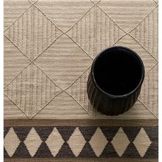 Diamond Carpets India , Ručne viazaný kusový koberec Villa Di Roma DE 2252 Multi Colour, 120x170, hnedá, chodba / predsieň