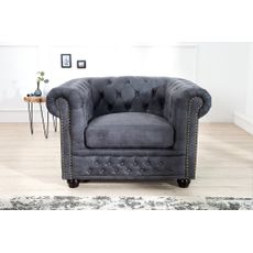 Estila Vintage sivé kreslo Chesterfield Grau s ozdobným prešívaním s okrúhlymi gombíkmi a poťahom s efektom vintage kože 105 cm