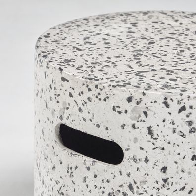 Biely betónový odkladací stolík Kave Home Jenell, ⌀ 35 cm