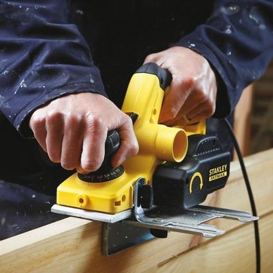 Elektrický hoblík Stanley FatMax FME630K