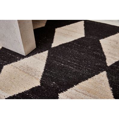 Diamond Carpets India , Ručne viazaný kusový koberec Alberta DESP P114 Dark Coffee Mix, 160x230, hnedá, chodba / predsieň