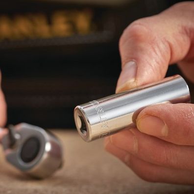 Predĺžená nástrčka 1/4", 13 mm Stanley STMT86116-0