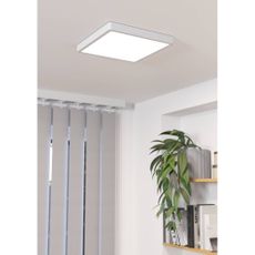 Biele LED stropné svietidlo 28,5x28,5 cm FUEVA 5 – EGLO