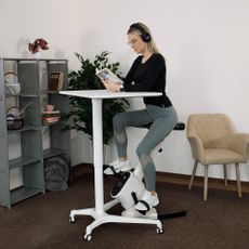 KONDELA Nixon pc stôl na kolieskach biela