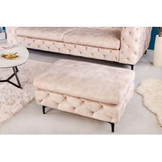 Estila Moderná baroková zamatová taburetka Limonny II v krémovej champagne farbe na čiernych nožičkách 92cm