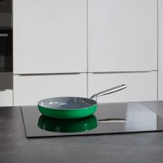 Panvica s keramickým povrchom ø 26 cm Meda 3.0 – FABINI