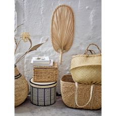 Nástenná dekorácia z palmového listu 26x67 cm Oumou – Bloomingville
