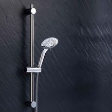 Plastová sprchová súprava v matne striebornej farbe s ručnou sprchou 70 cm Hydro – douceur d'intérieur
