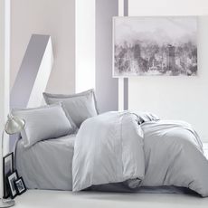 L'essentiel Povlečení ze saténové bavlny s prostěradlem Satin 200x220 cm šedé