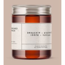 Sviečka zo sójového vosku s vôňou bergamotu a kokosu Perfumed Prague, doba horenia 40 h