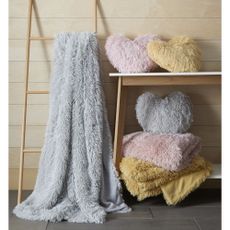 Dekoratívny vankúš 38x28 cm Cuddly - Catherine Lansfield