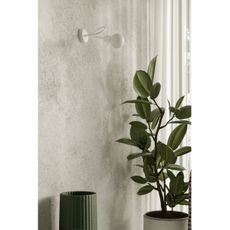 Sollux SL.1430 - Nástenná lampa LOOP 1xE27/15W/230V biela