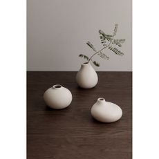 Súprava 3 bielych miniatúrnych váz Blomus Nona