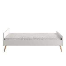 Biela detská posteľ 120x200 cm Swing – Pinio