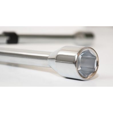 Krížový kľúč na matice/skrutky kolies FIXMAN B1051